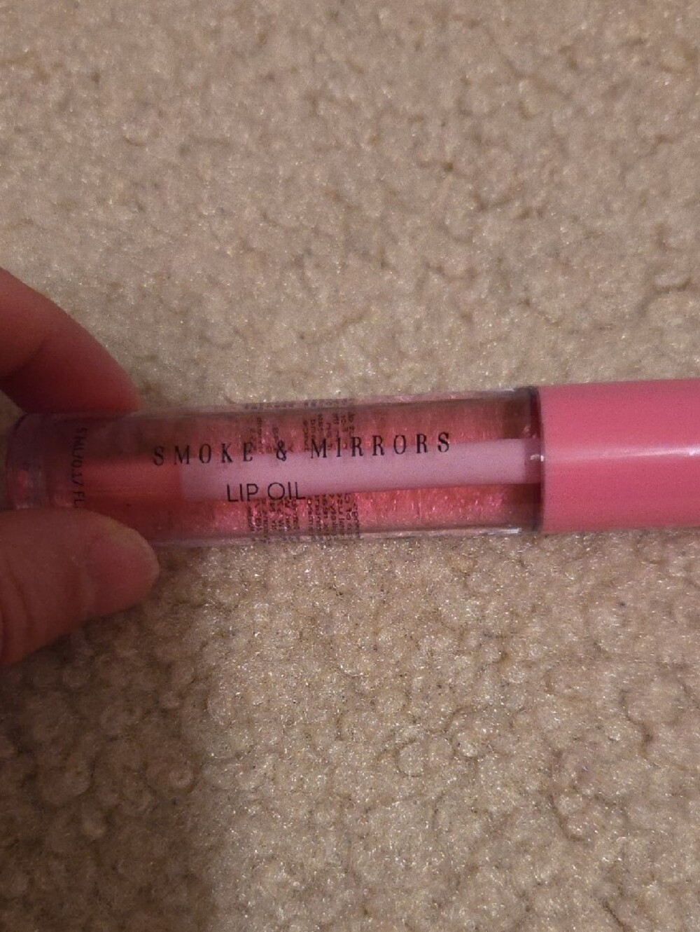 Pink Lip Oil - Glossy Hydration - Picture 2 of 2